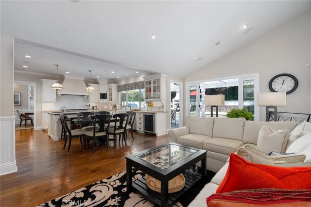 1412 Seacrest Drive, Corona Del Mar, CA 92625