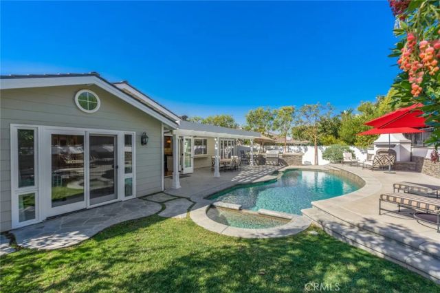 1412 Seacrest Drive, Corona Del Mar, CA 92625
