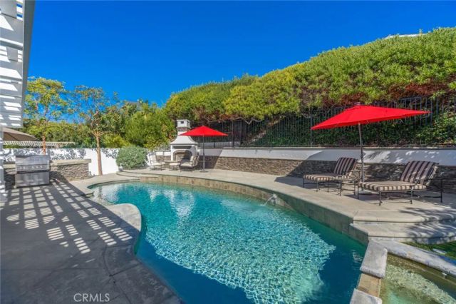 1412 Seacrest Drive, Corona Del Mar, CA 92625