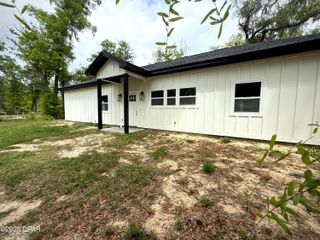 3034 Paradise Lakes Road, Chipley, FL 32428