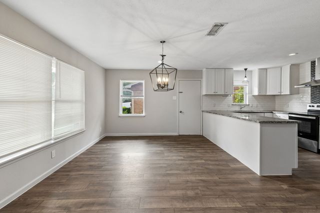 2107 English Drive, Garland, TX 75041
