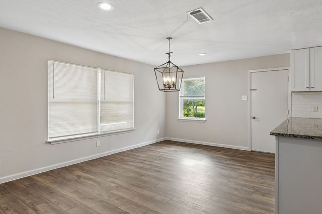 2107 English Drive, Garland, TX 75041