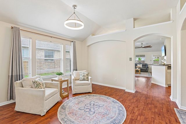 255 Paddington DR, Kyle, TX 78640