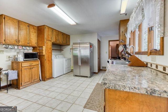 2711 Tribble Mill Road, Lawrenceville, GA 30045