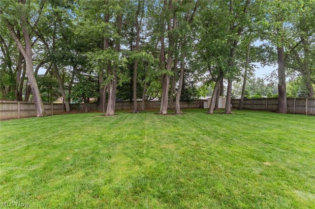 3941 Grace Drive, Kent, OH 44240