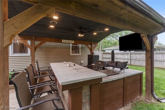 3941 Grace Drive, Kent, OH 44240