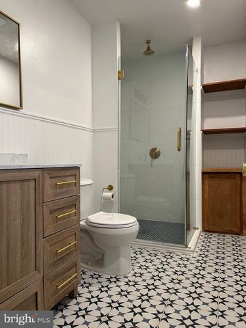 423 E GORGAS LN, Philadelphia, PA 19119