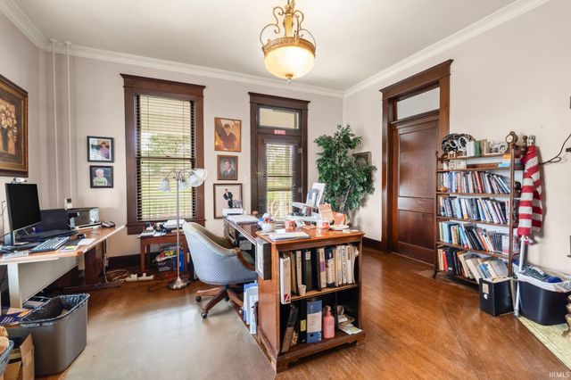 410 Riverside Drive, Jasper, IN 47546