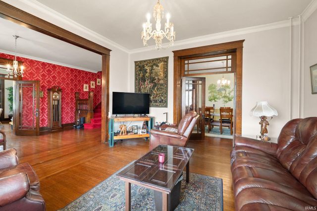 410 Riverside Drive, Jasper, IN 47546