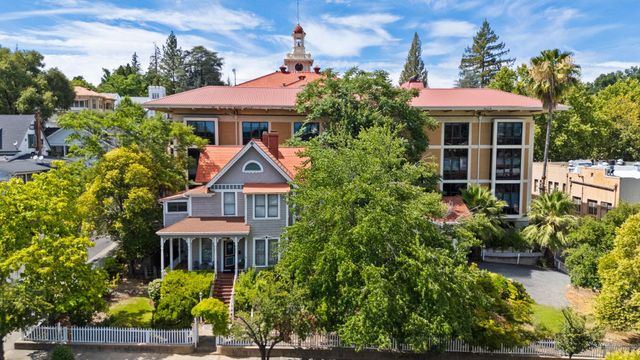 56 Bradford St, Sonora, CA 95370