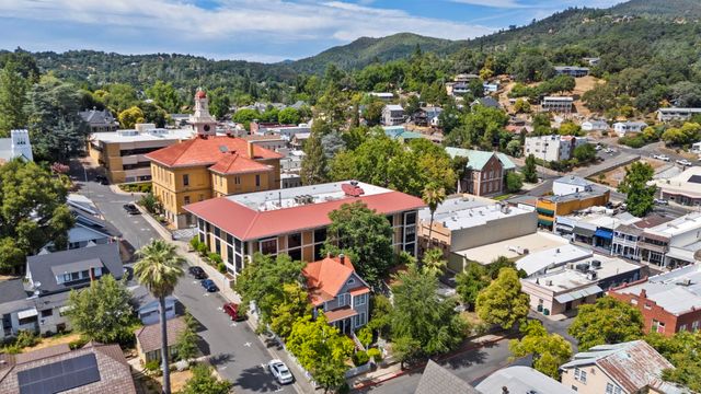 56 Bradford St, Sonora, CA 95370