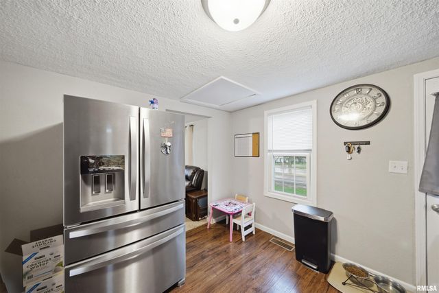 121 BESS Street, Washington, IL 61571