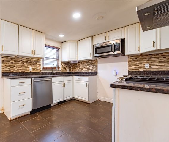 171 Sinclair Avenue, Providence, RI 02907