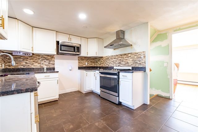 171 Sinclair Avenue, Providence, RI 02907