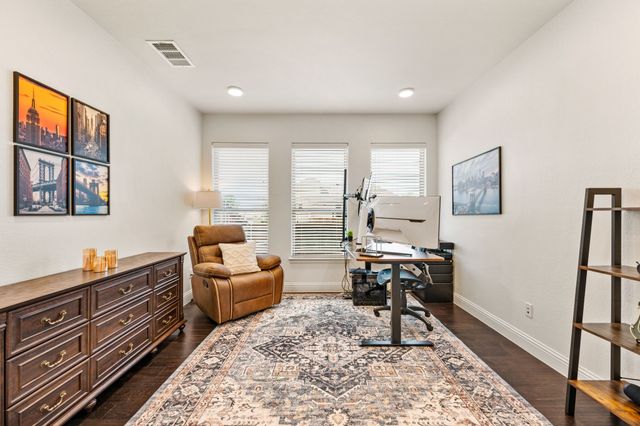 216 Village Creek Drive, Mckinney, TX 75071