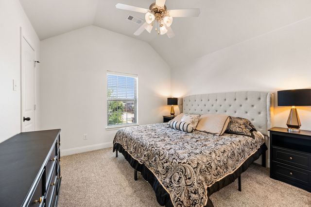 216 Village Creek Drive, Mckinney, TX 75071