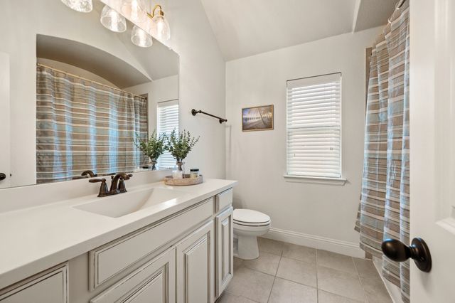 216 Village Creek Drive, Mckinney, TX 75071