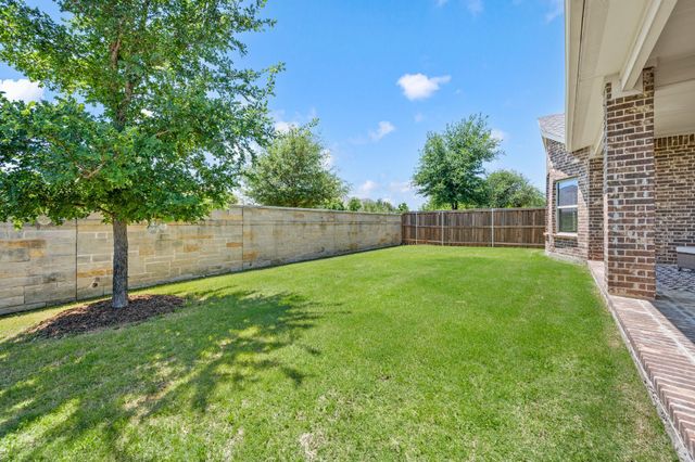 216 Village Creek Drive, Mckinney, TX 75071