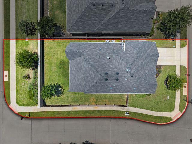 216 Village Creek Drive, Mckinney, TX 75071