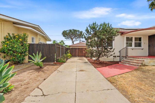 2330 Bancroft, San Diego, CA 92104