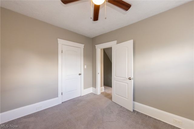 1614 Robinwood Avenue, Lakewood, OH 44107