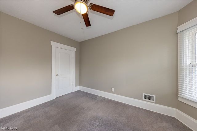 1614 Robinwood Avenue, Lakewood, OH 44107