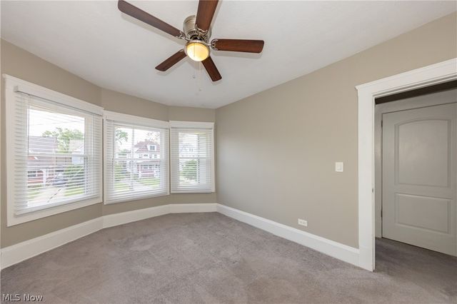 1614 Robinwood Avenue, Lakewood, OH 44107