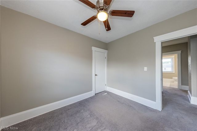 1614 Robinwood Avenue, Lakewood, OH 44107