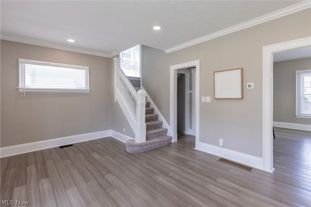 1614 Robinwood Avenue, Lakewood, OH 44107