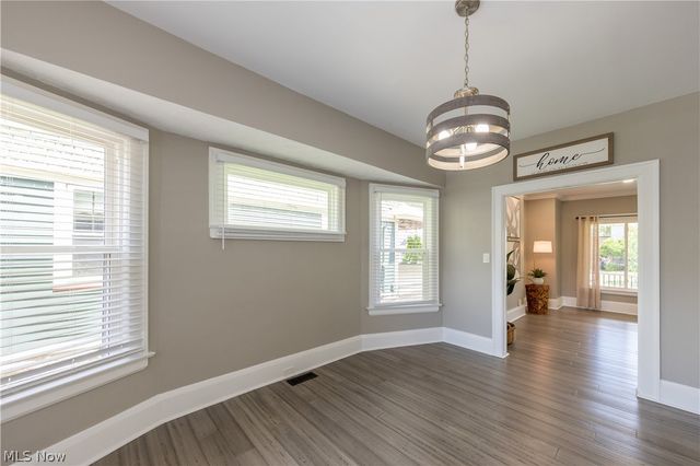 1614 Robinwood Avenue, Lakewood, OH 44107