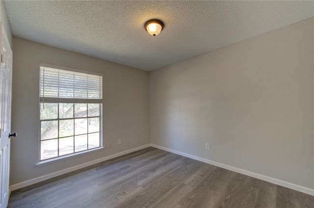 6910 Navidad Road, Houston, TX 77083