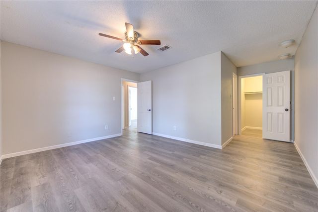 6910 Navidad Road, Houston, TX 77083