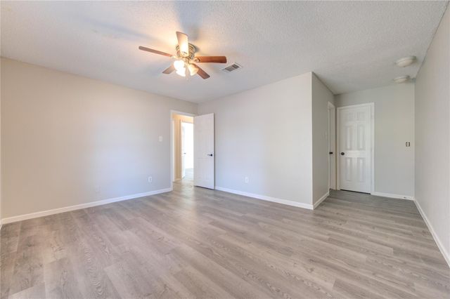 6910 Navidad Road, Houston, TX 77083