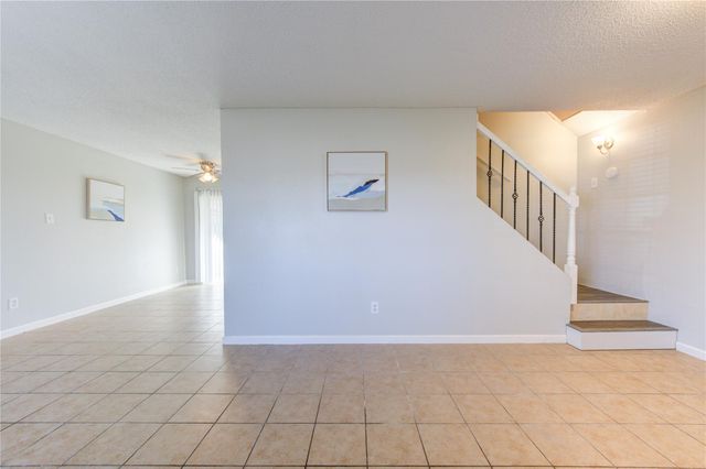 6910 Navidad Road, Houston, TX 77083