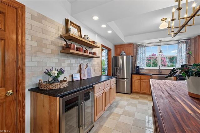 1700 Maze Hill MEWS, Virginia Beach, VA 23455