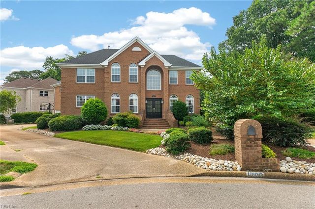 1700 Maze Hill MEWS, Virginia Beach, VA 23455
