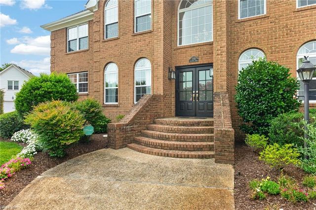 1700 Maze Hill MEWS, Virginia Beach, VA 23455