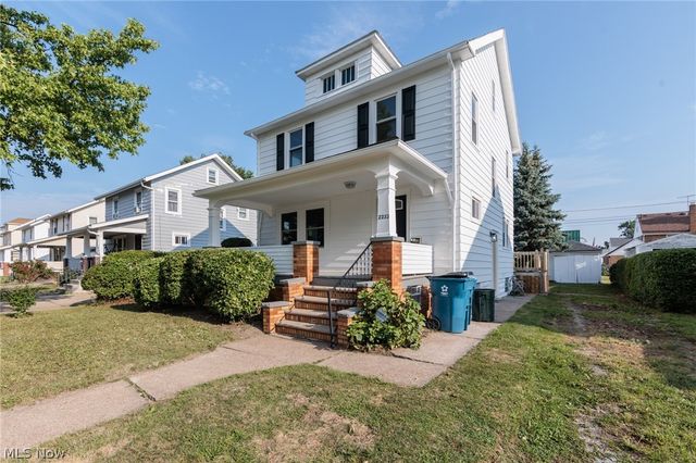 2233 E 33rd Street, Lorain, OH 44055