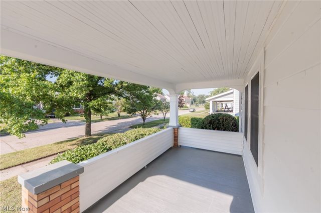 2233 E 33rd Street, Lorain, OH 44055