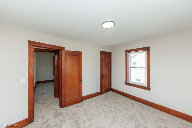 2233 E 33rd Street, Lorain, OH 44055