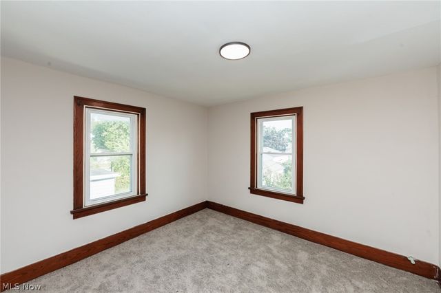 2233 E 33rd Street, Lorain, OH 44055