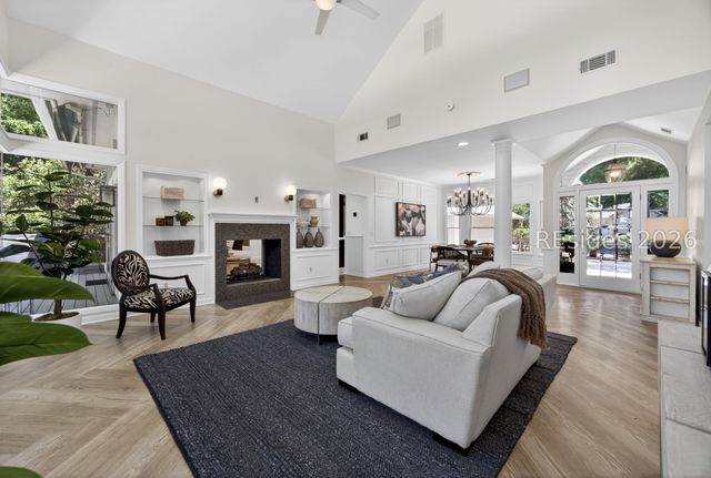20 Wildbird Ln, Hilton Head Island, SC 29926