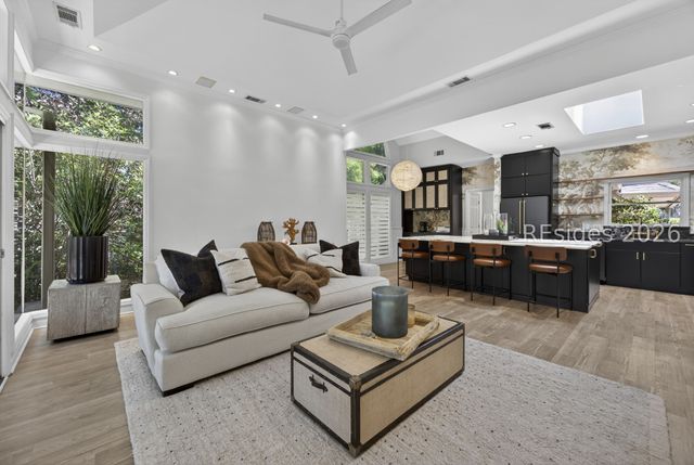 20 Wildbird Ln, Hilton Head Island, SC 29926