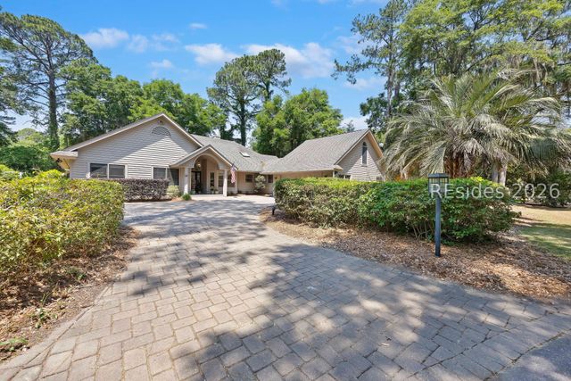 20 Wildbird Ln, Hilton Head Island, SC 29926