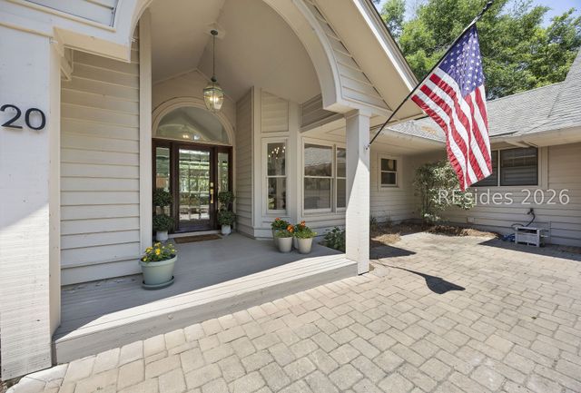 20 Wildbird Ln, Hilton Head Island, SC 29926