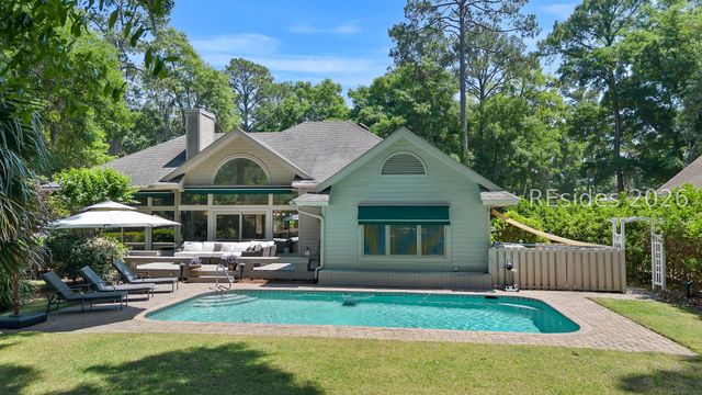 20 Wildbird Ln, Hilton Head Island, SC 29926
