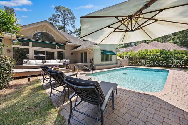 20 Wildbird Ln, Hilton Head Island, SC 29926