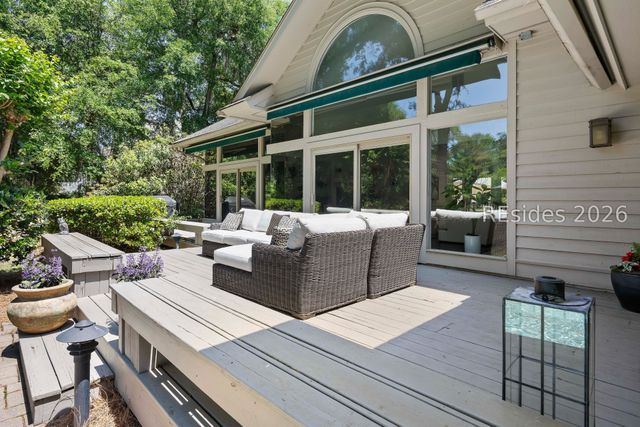 20 Wildbird Ln, Hilton Head Island, SC 29926