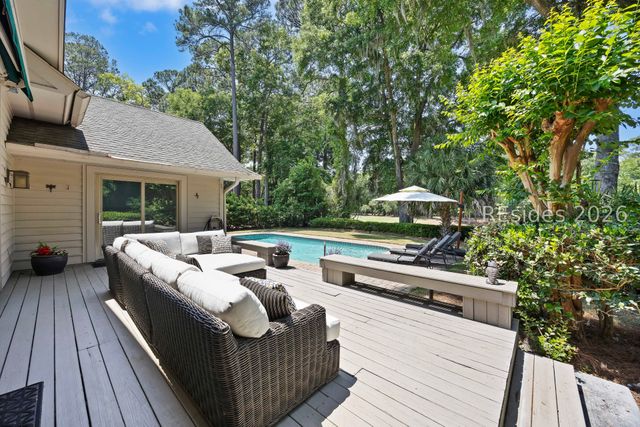 20 Wildbird Ln, Hilton Head Island, SC 29926