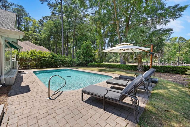 20 Wildbird Ln, Hilton Head Island, SC 29926
